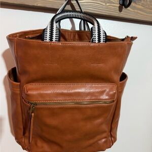 Universal Thread Backpack computer bag  carry-on EUC